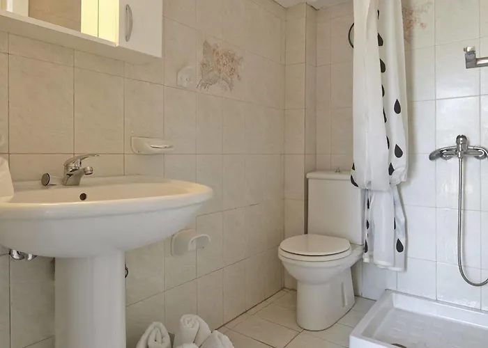 Fenix Hotel Perissa (Santorini)